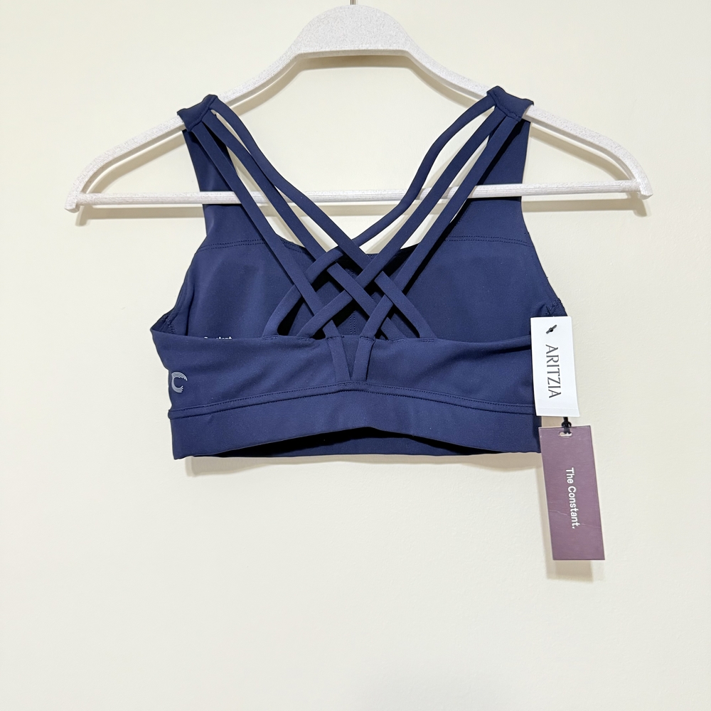 Aritzia The Constant Strappy Sports Bra Crisscross Back Navy Blue XS